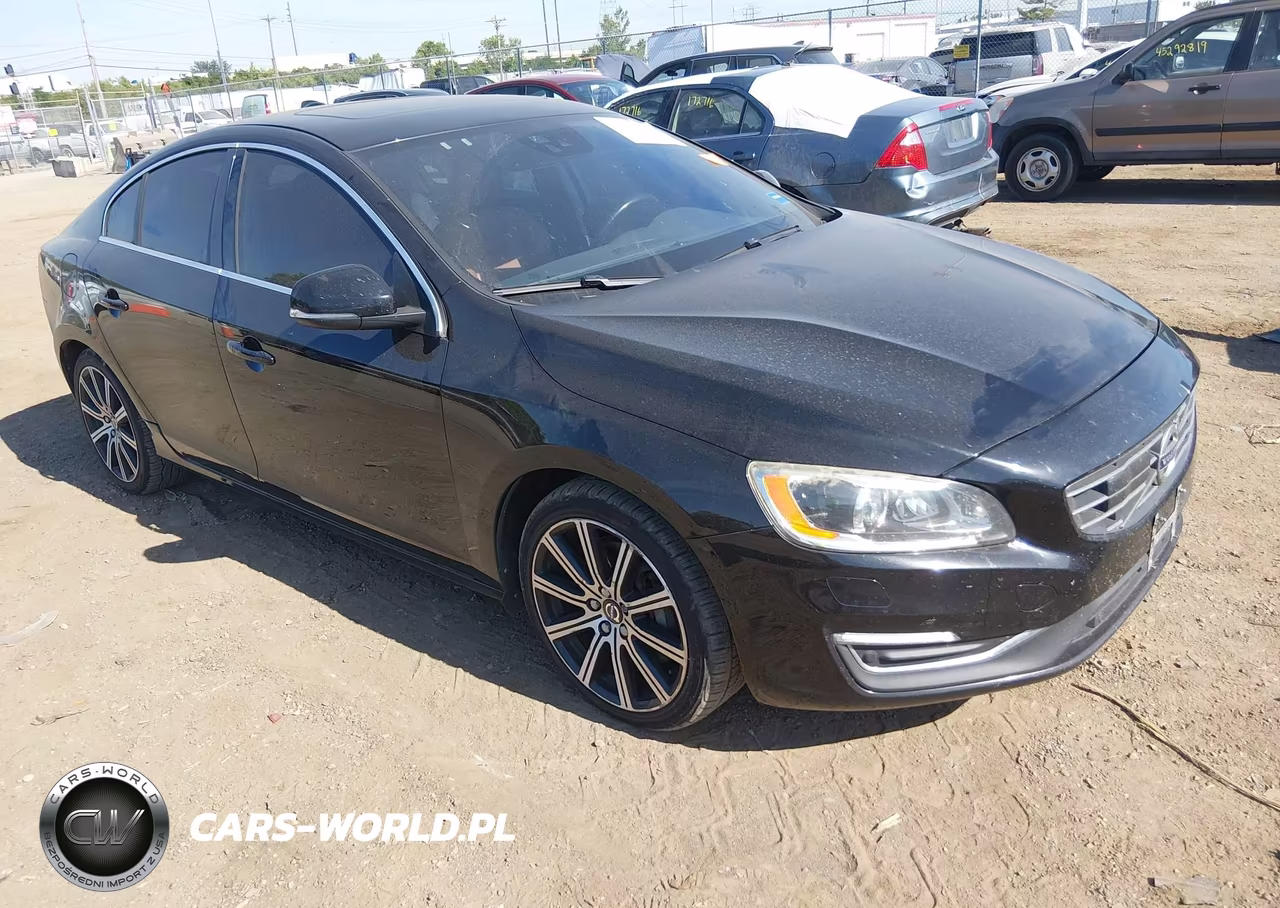 2016 Volvo S60 T6 Drive-E Platinum