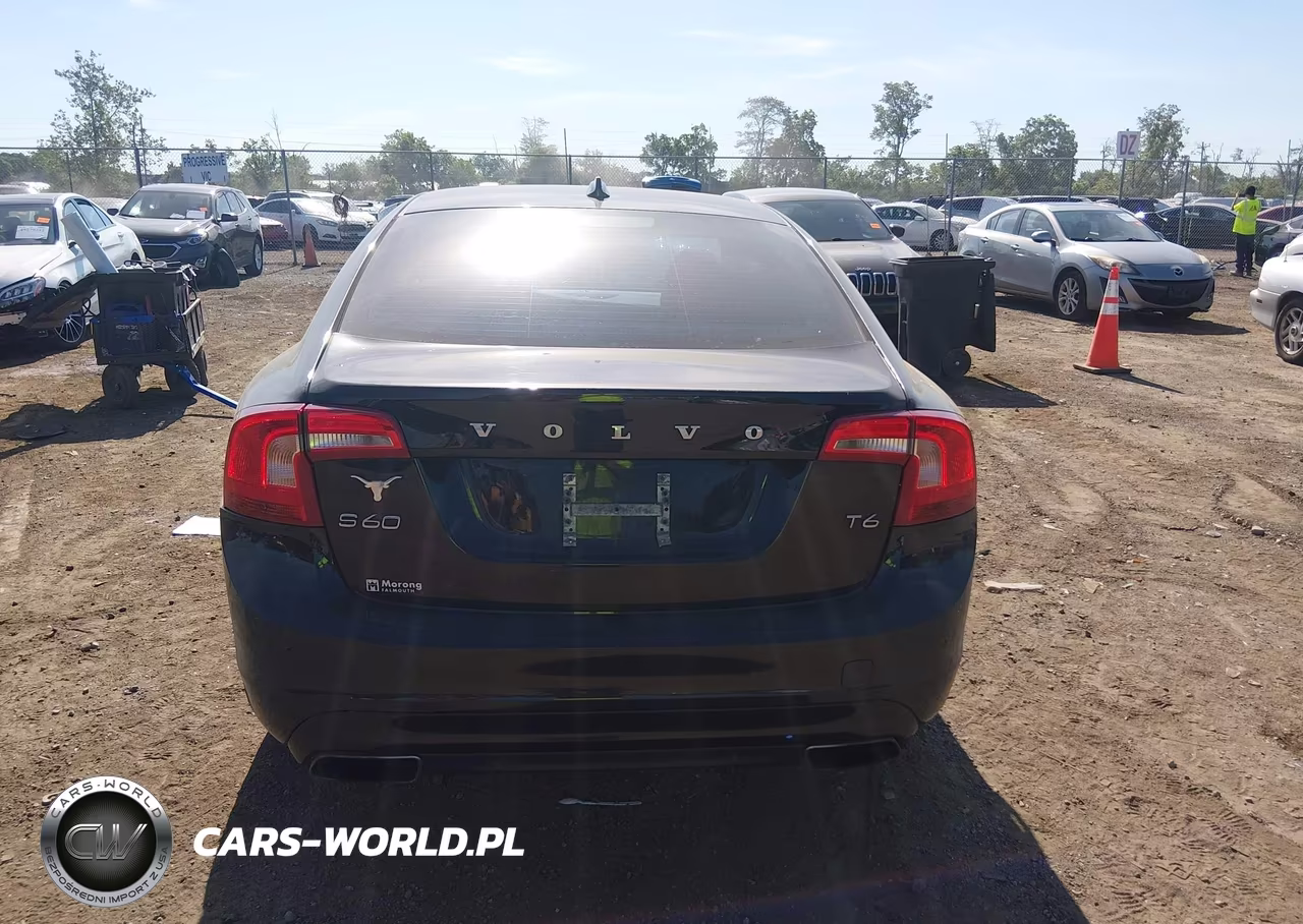 2016 Volvo S60 T6 Drive-E Platinum VIN:YV149MFM9G1400775 - 16