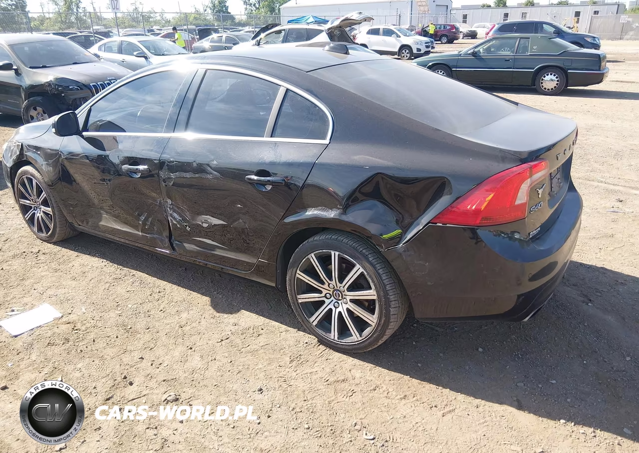 2016 Volvo S60 T6 Drive-E Platinum VIN:YV149MFM9G1400775 - 3