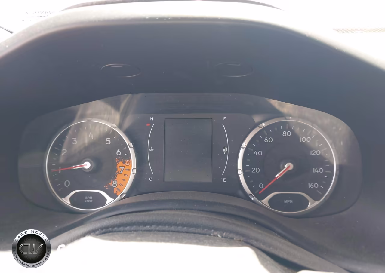 2015 Jeep Renegade Latitude VIN:ZACCJBBT0FPB65623 - 15