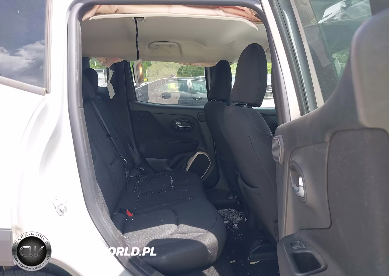 2015 Jeep Renegade Latitude VIN:ZACCJBBT0FPB65623 - 8