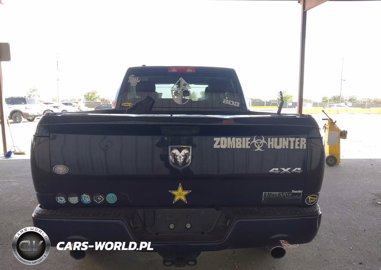 2017 Ram 1500 Express 4X4 6'4 Box VIN:1C6RR7FT3HS575367 - 16