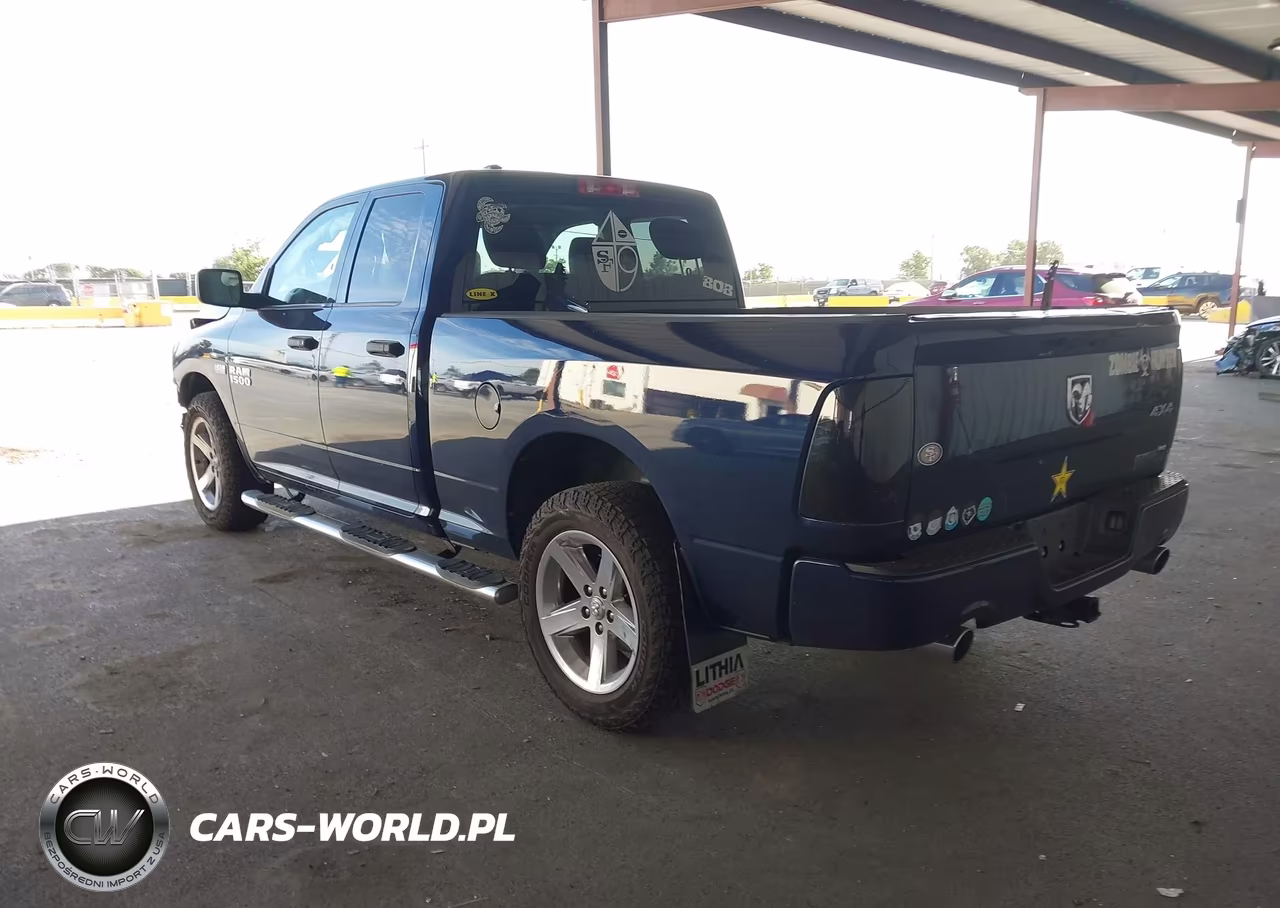 2017 Ram 1500 Express 4X4 6'4 Box VIN:1C6RR7FT3HS575367 - 3