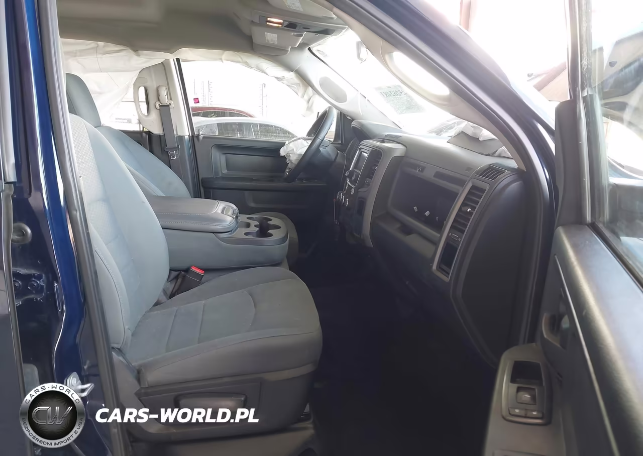 2017 Ram 1500 Express 4X4 6'4 Box VIN:1C6RR7FT3HS575367 - 5