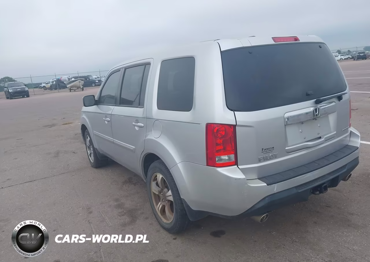 2015 Honda Pilot Se VIN:5FNYF3H31FB004800 - 3
