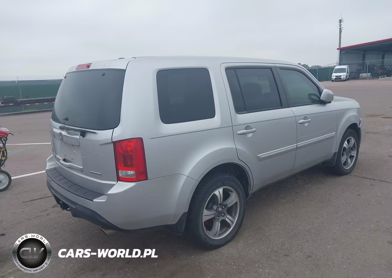 2015 Honda Pilot Se VIN:5FNYF3H31FB004800 - 4
