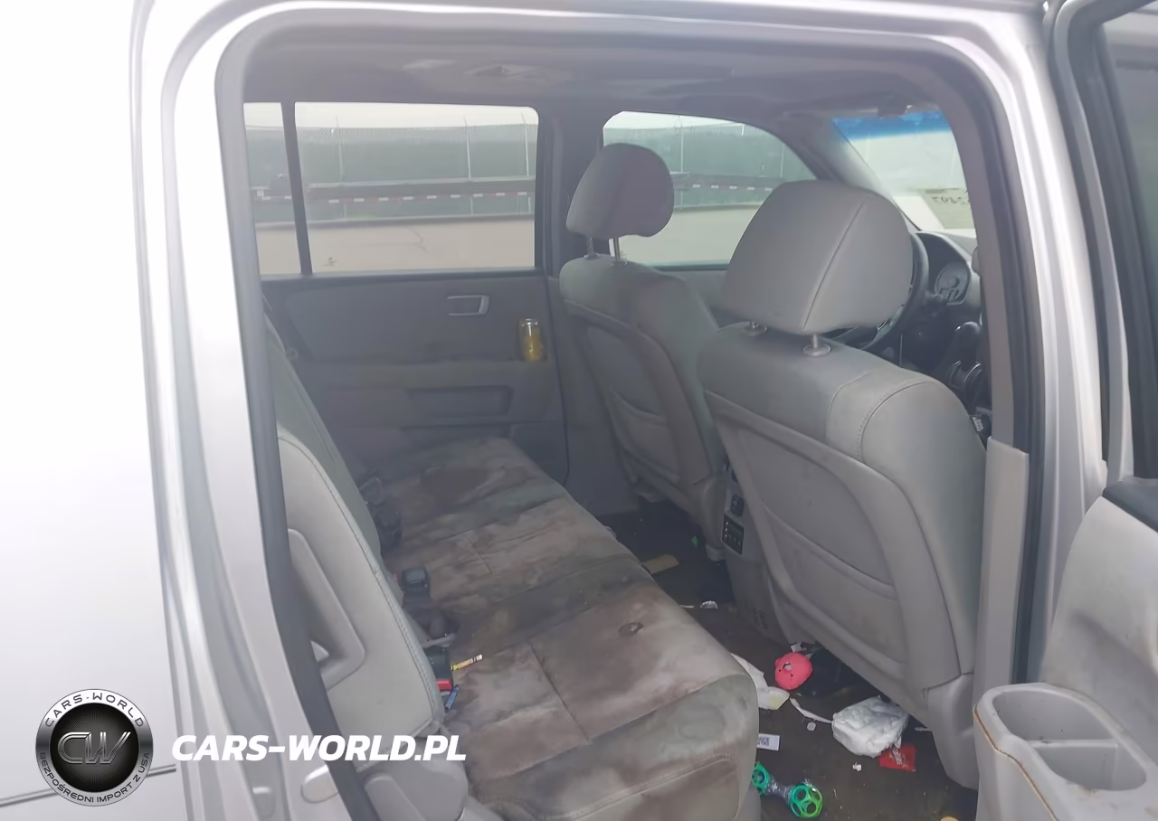 2015 Honda Pilot Se VIN:5FNYF3H31FB004800 - 8