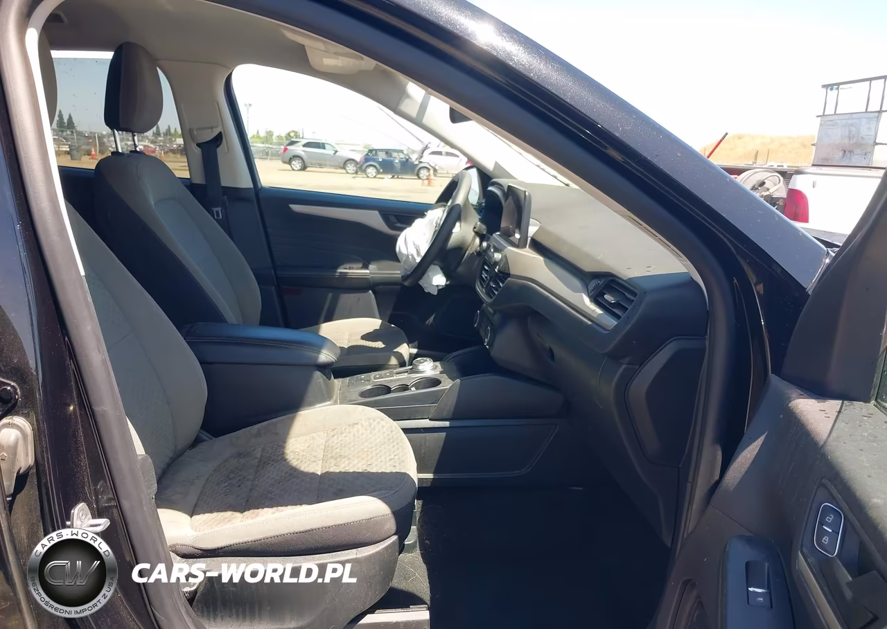2022 Ford Escape Se VIN:1FMCU0G66NUA92108 - 5