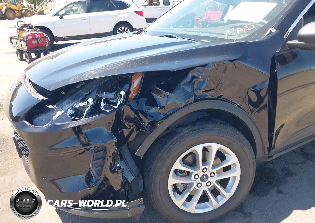 2022 Ford Escape Se VIN:1FMCU0G66NUA92108 - 6