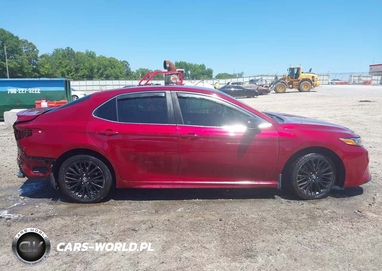 2018 Toyota Camry Se VIN:4T1B11HK7JU564767 - 14