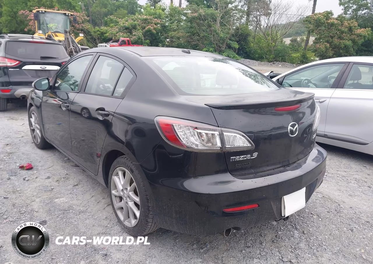 2012 Mazda Mazda3 S Grand Touring VIN:JM1BL1W69C1582325 - 3