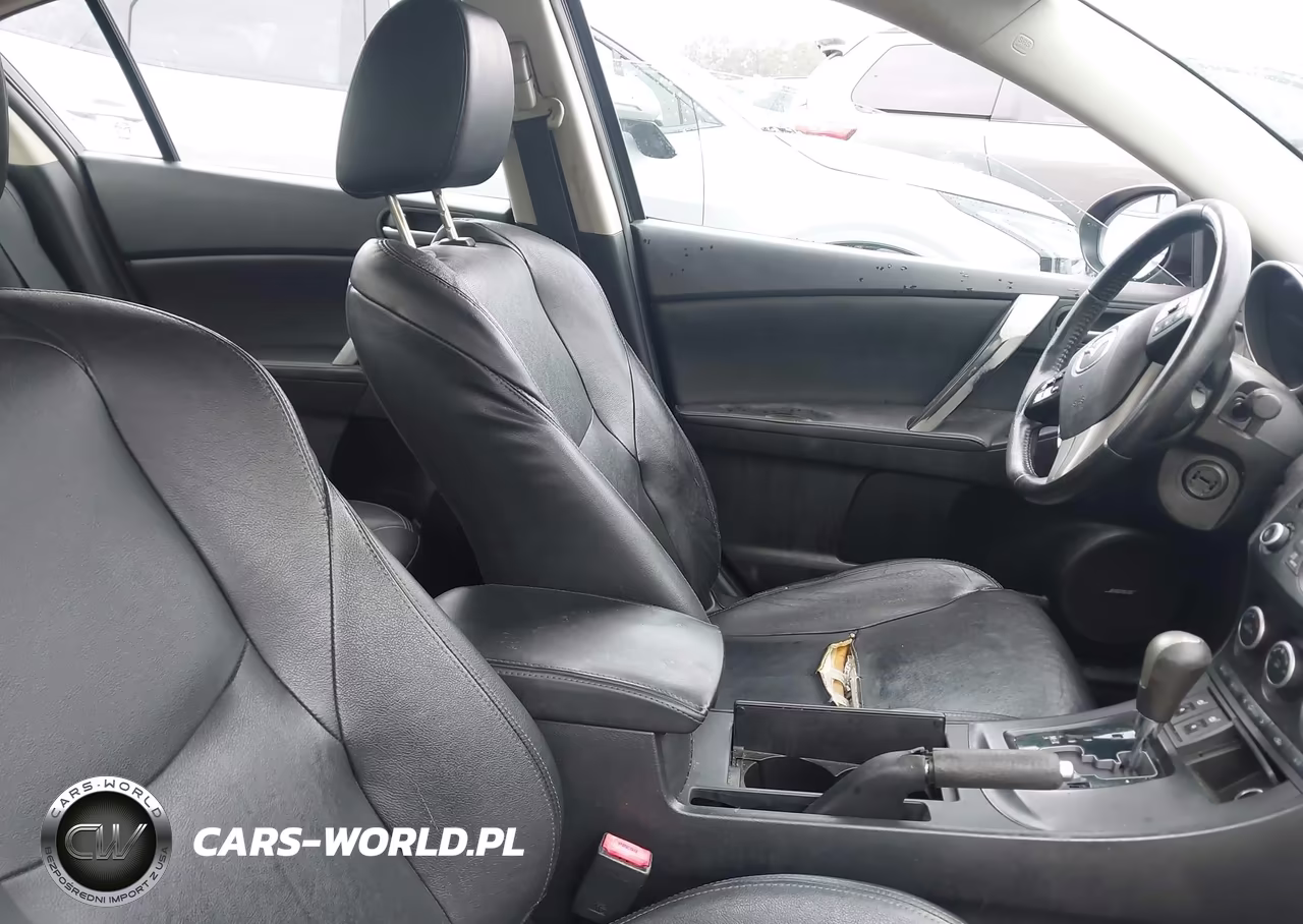 2012 Mazda Mazda3 S Grand Touring VIN:JM1BL1W69C1582325 - 5