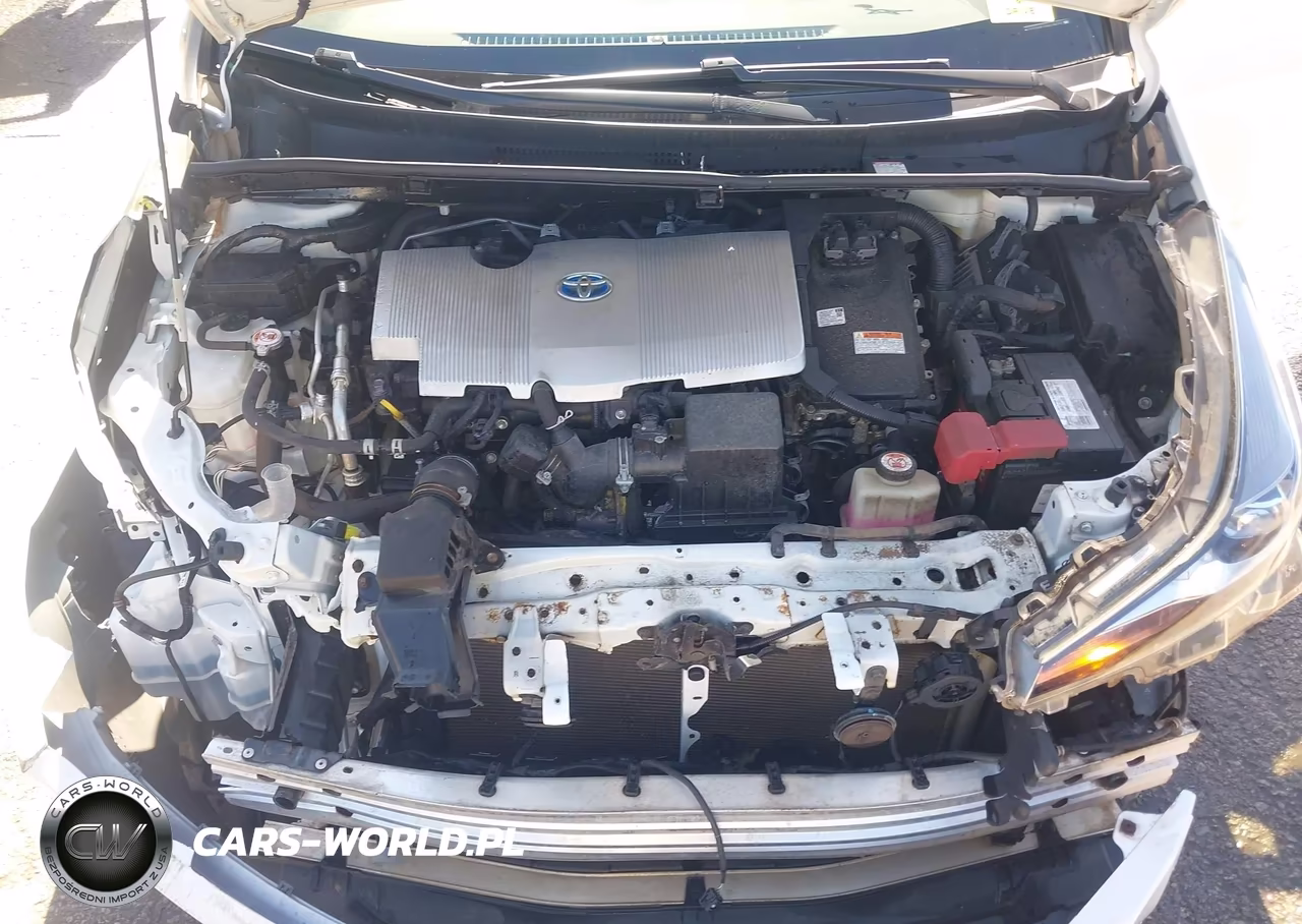 2021 Toyota Prius Le VIN:JTDKAMFU4M3149037 - 10