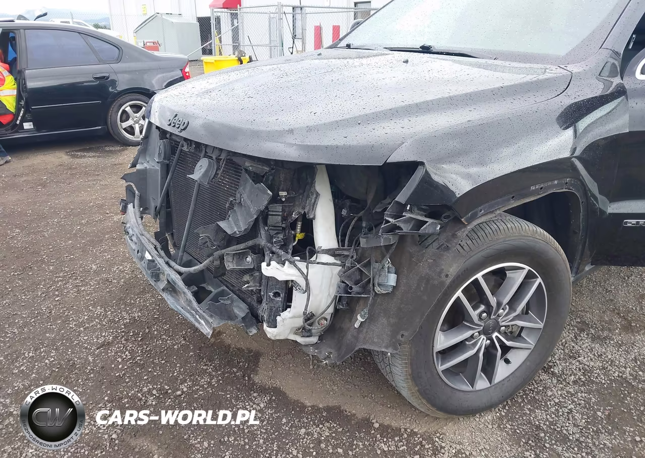 2020 Jeep Grand Cherokee Limited 4X4 VIN:1C4RJFBG4LC120436 - 18