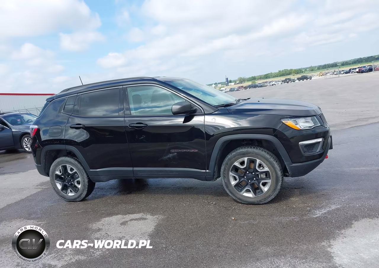 2018 Jeep Compass Trailhawk 4X4 VIN:3C4NJDDB3JT403688 - 13