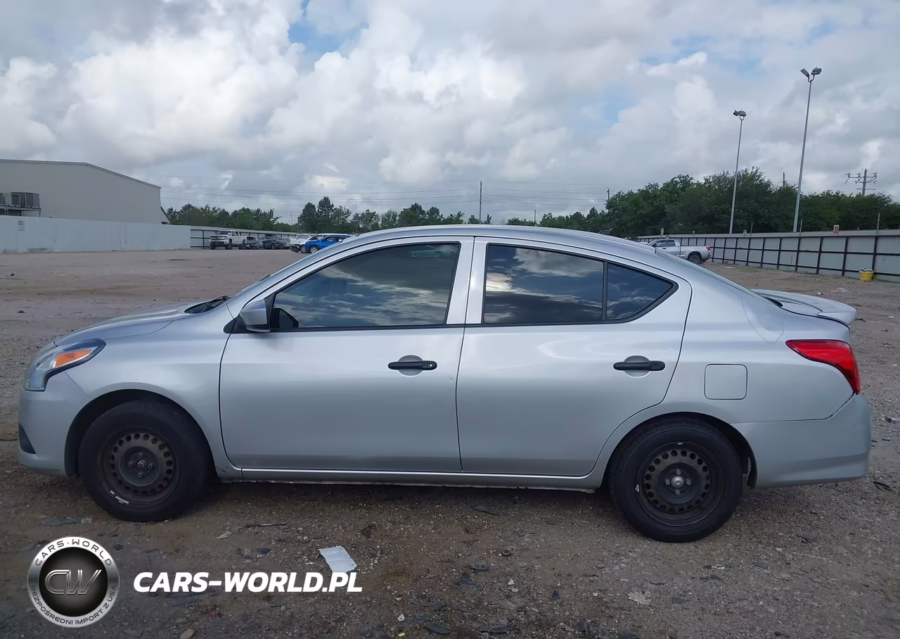 2017 Nissan Versa 1.6 S+ VIN:3N1CN7AP3HL889137 - 14
