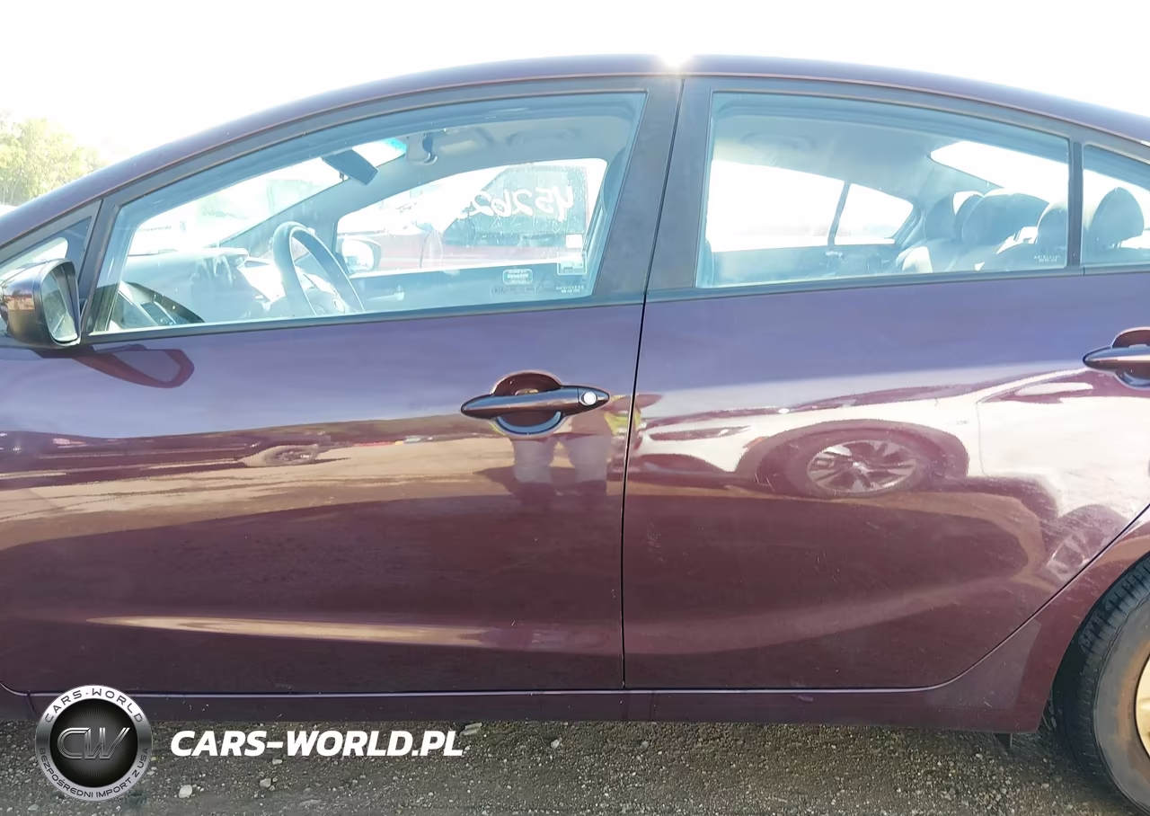 2017 Kia Forte Lx VIN:3KPFL4A7XHE152925 - 14