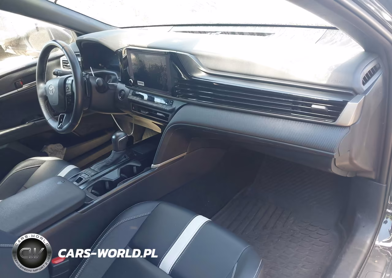 2025 Toyota Camry Se VIN:4T1DAACKXSU553909 - 5