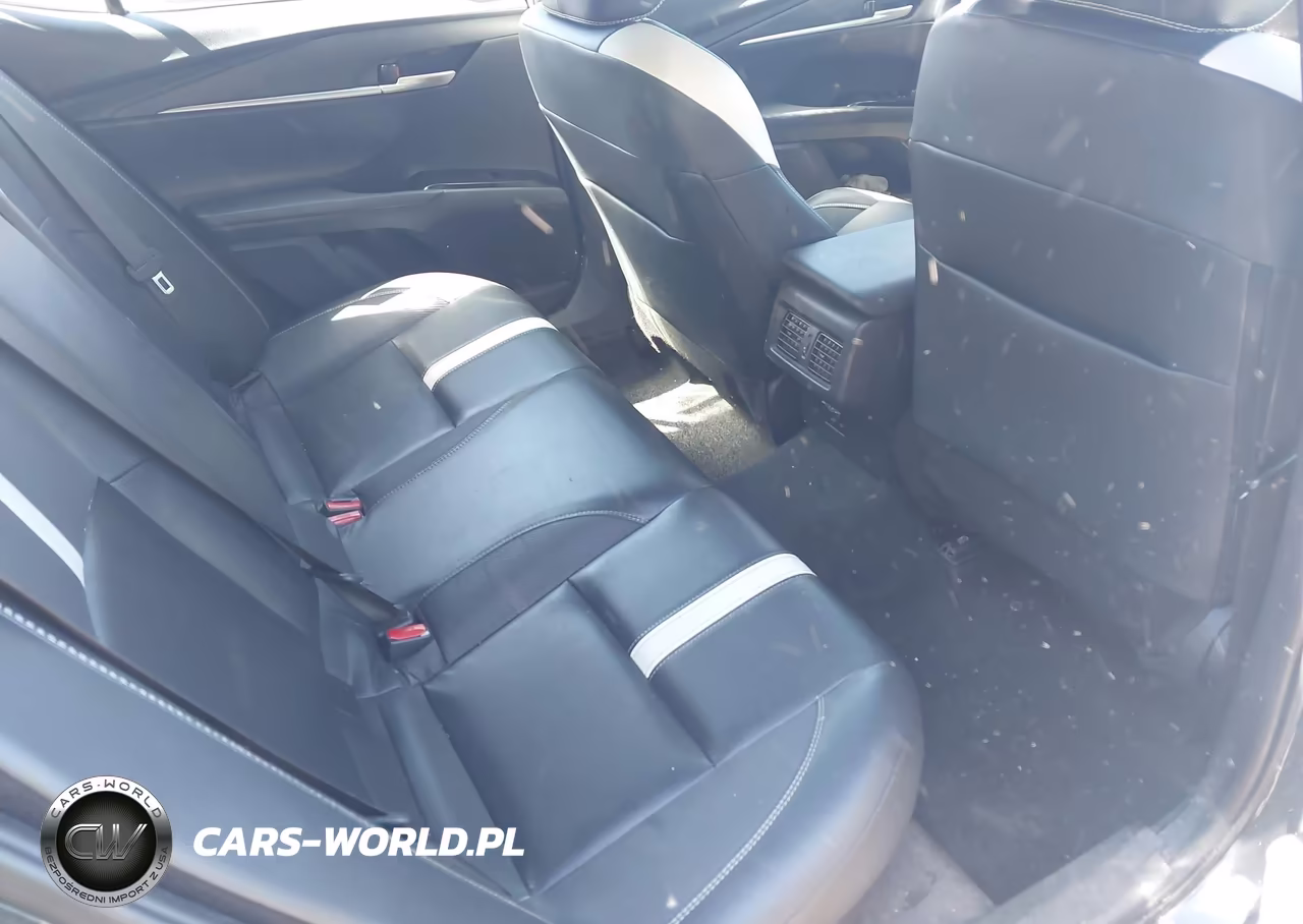 2025 Toyota Camry Se VIN:4T1DAACKXSU553909 - 8