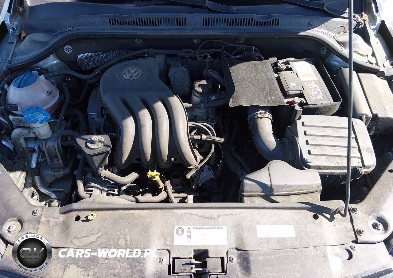 2015 Volkswagen Jetta 2.0L S VIN:3VW2K7AJ8FM203272 - 10