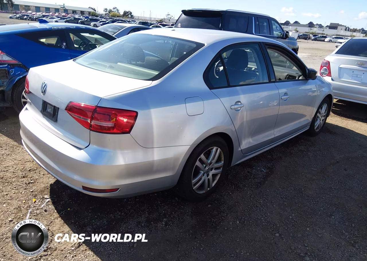 2015 Volkswagen Jetta 2.0L S VIN:3VW2K7AJ8FM203272 - 4