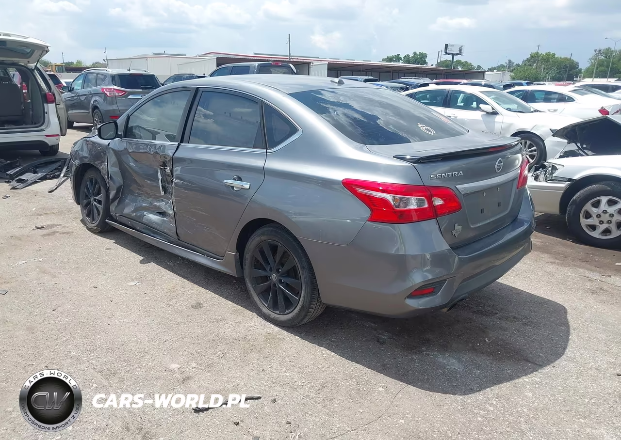 2017 Nissan Sentra Sr VIN:3N1AB7AP9HY308131 - 3
