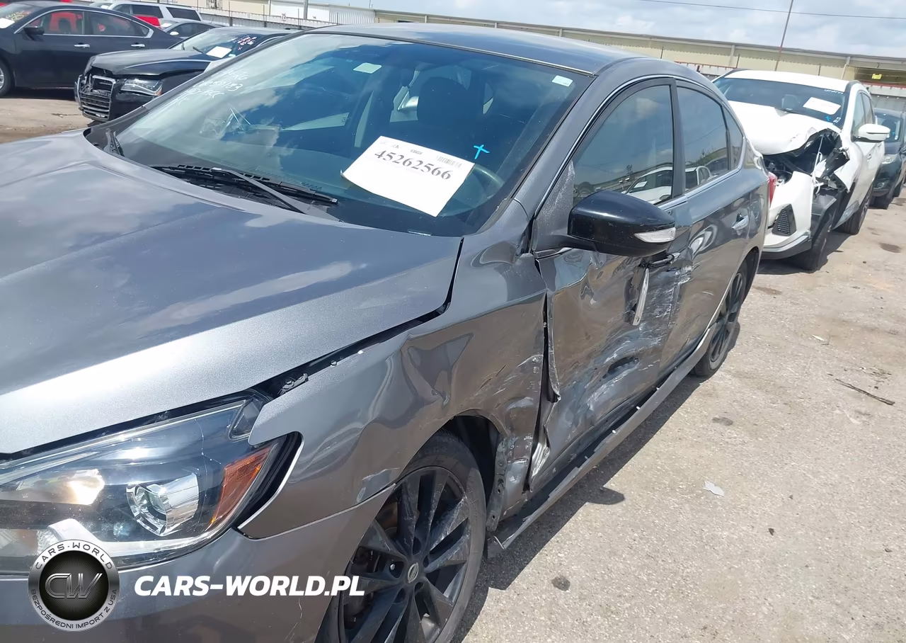 2017 Nissan Sentra Sr VIN:3N1AB7AP9HY308131 - 6