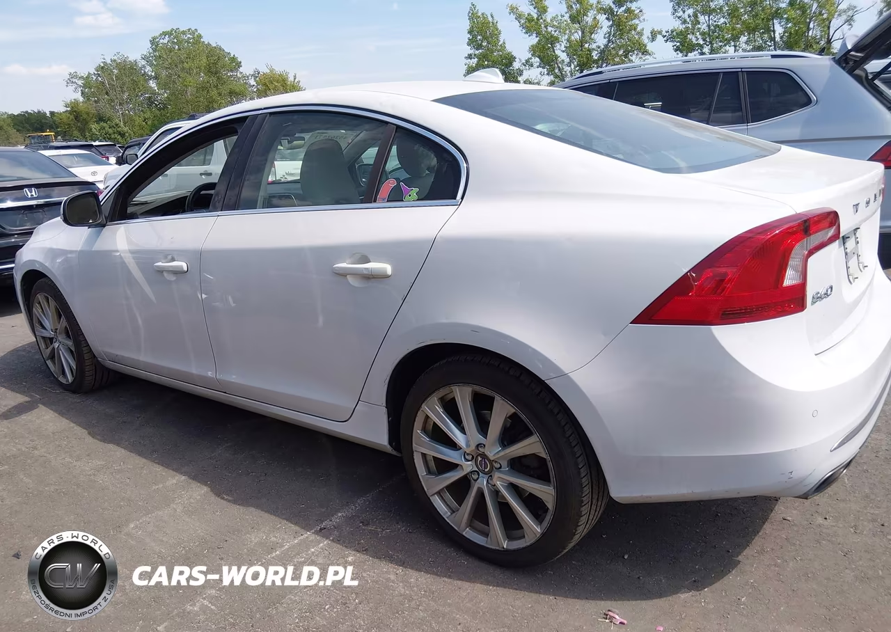 2018 Volvo S60 Inscription T5 VIN:LYV402HK7JB174011 - 14