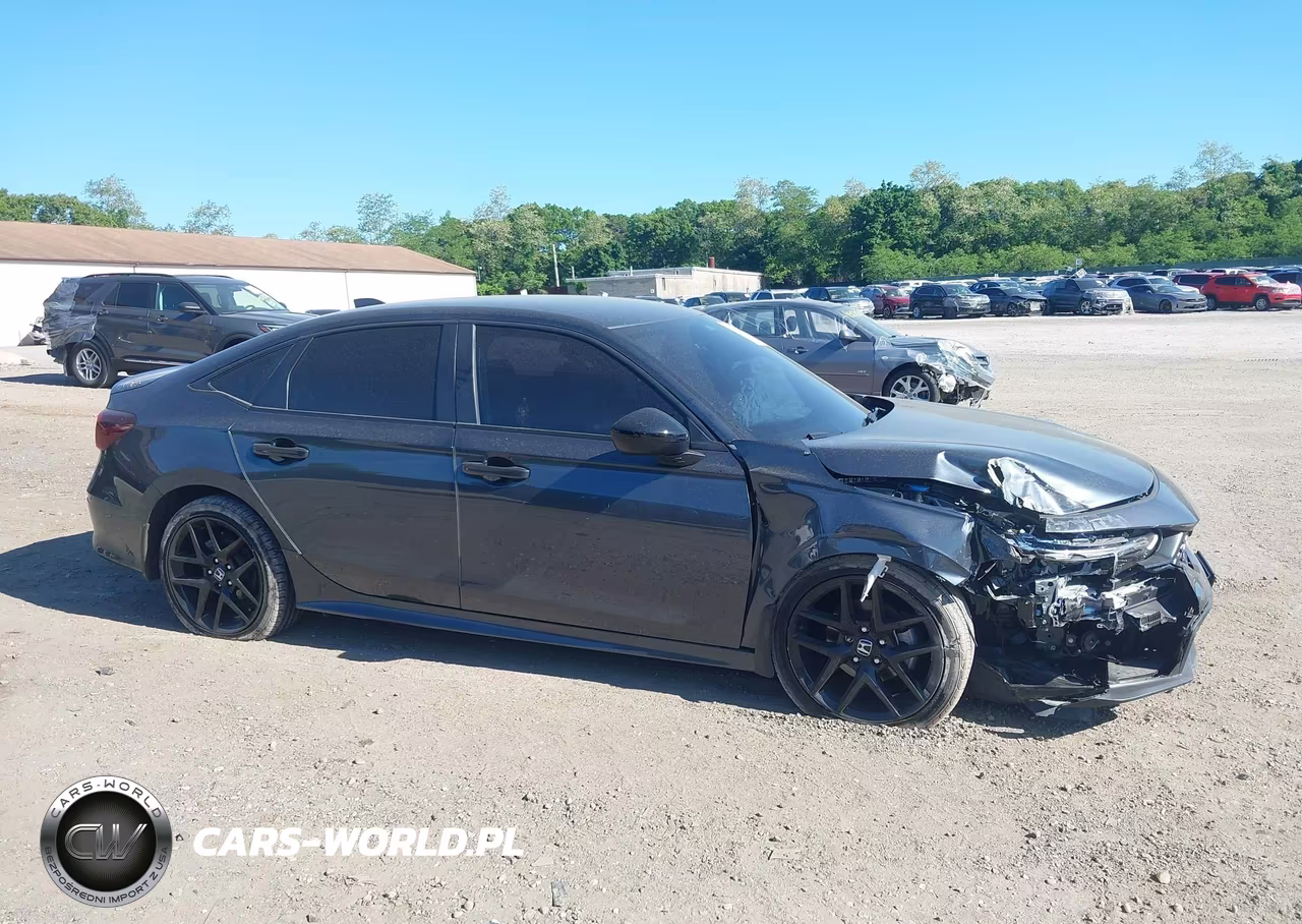 2025 Honda Civic Sport VIN:2HGFE2F51SH568879 - 13