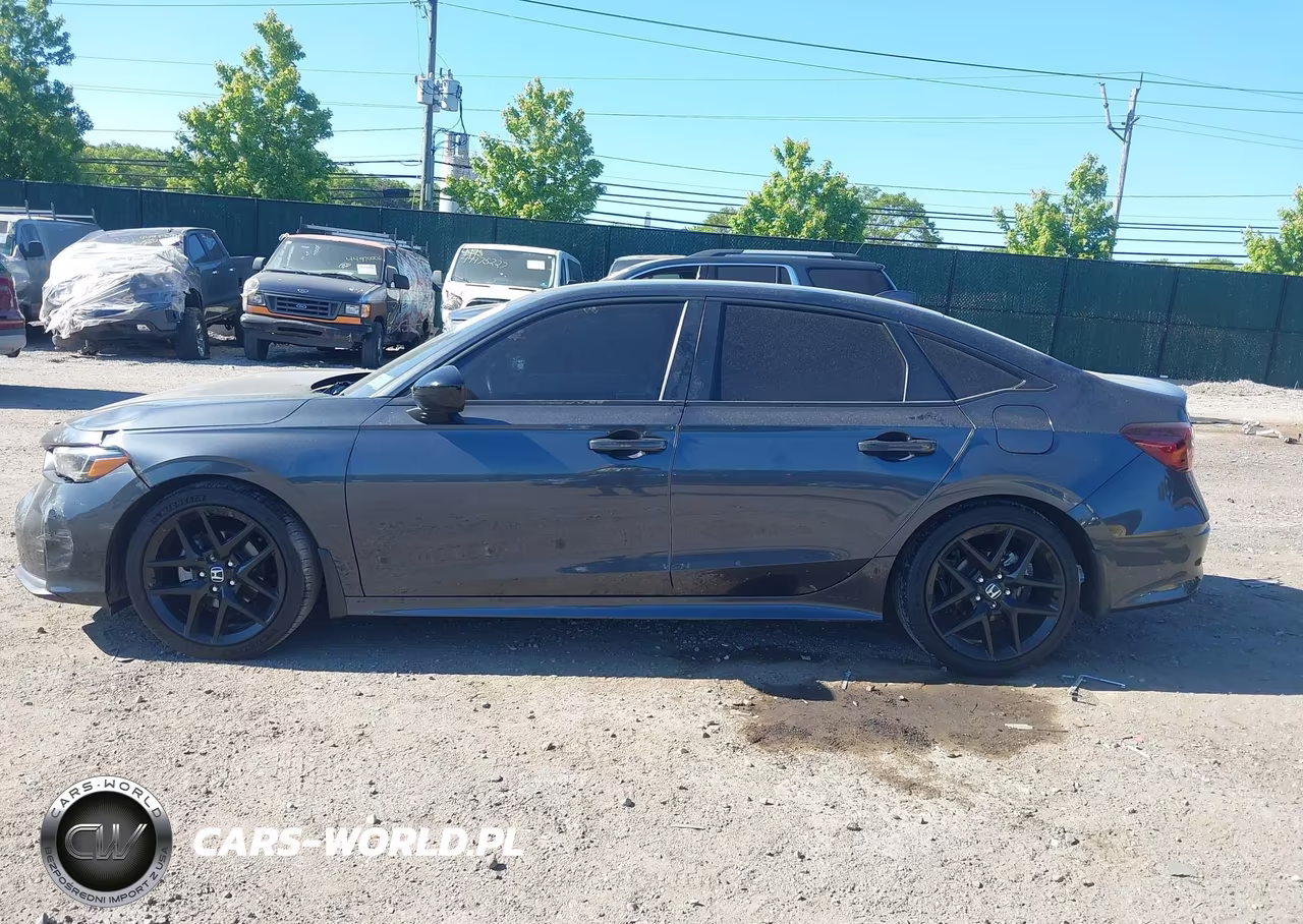 2025 Honda Civic Sport VIN:2HGFE2F51SH568879 - 14