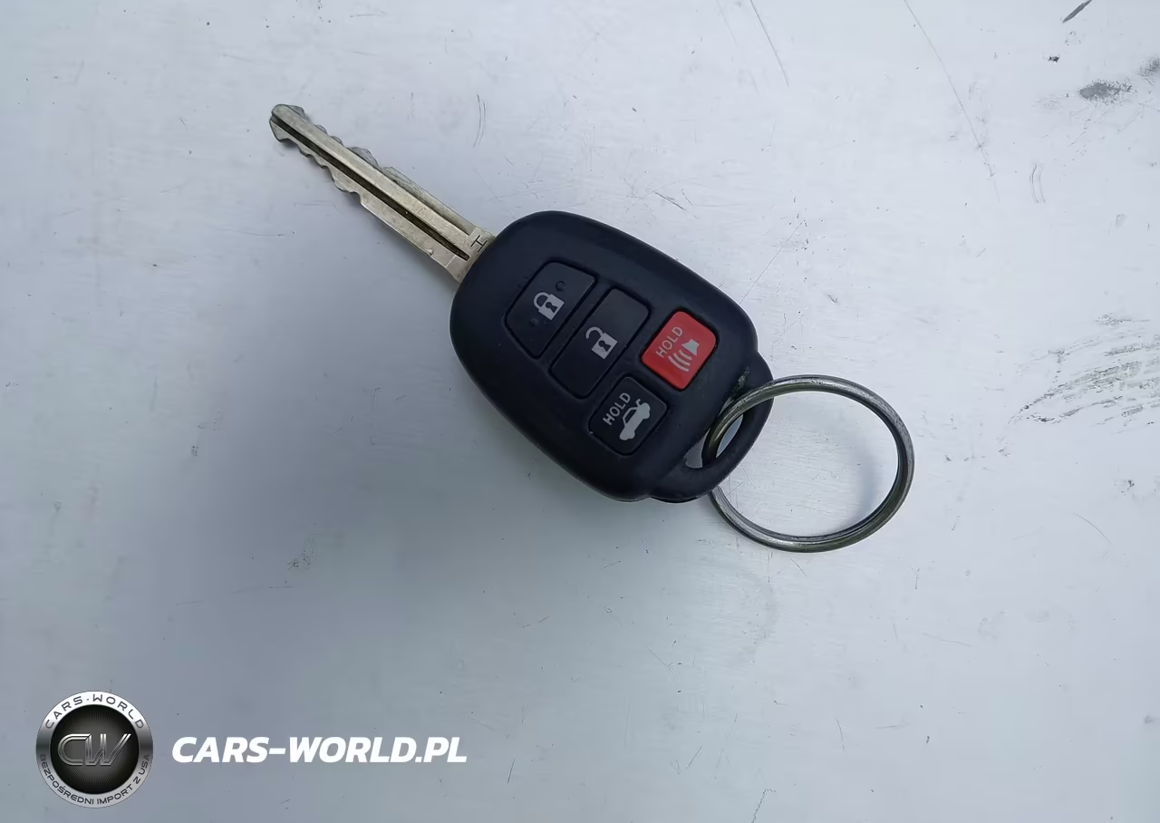 2016 Toyota Camry Le VIN:4T1BF1FK3GU203579 - 11