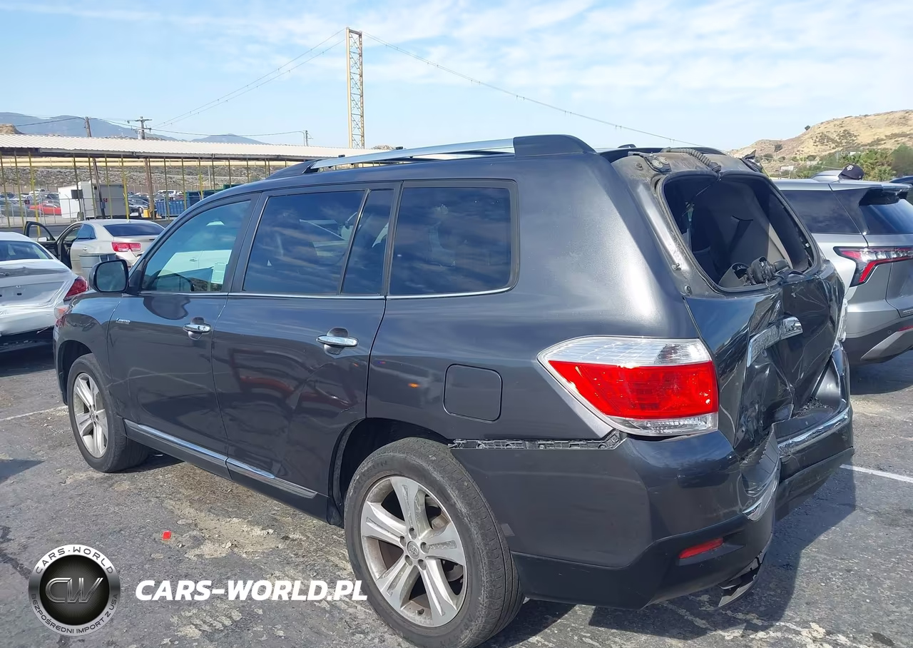 2011 Toyota Highlander Limited V6 VIN:5TDYK3EH5BS043729 - 3