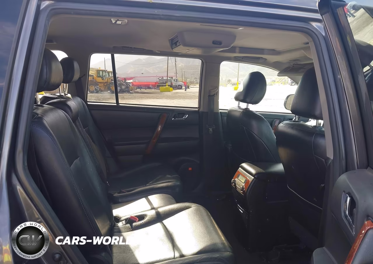2011 Toyota Highlander Limited V6 VIN:5TDYK3EH5BS043729 - 8