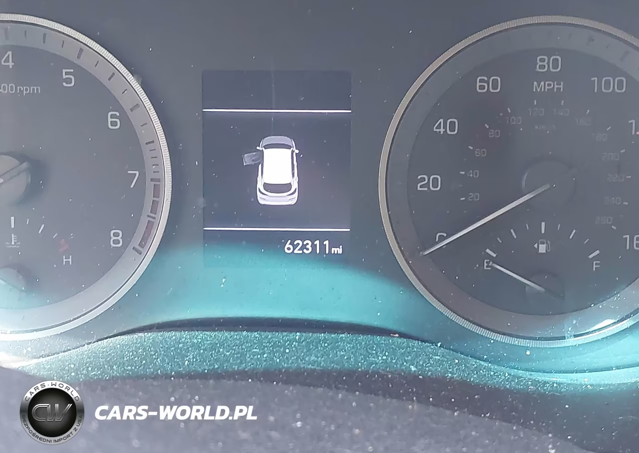 2020 Hyundai Tucson Sport VIN:KM8J33AL9LU181632 - 16
