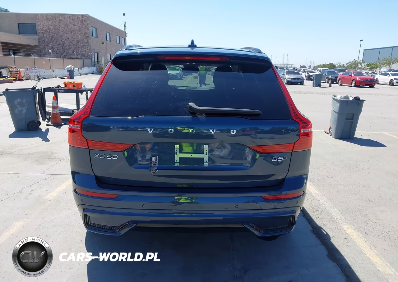 2024 Volvo Xc60 B5 Ultimate Dark Theme VIN:YV4L12RM9R1835630 - 16