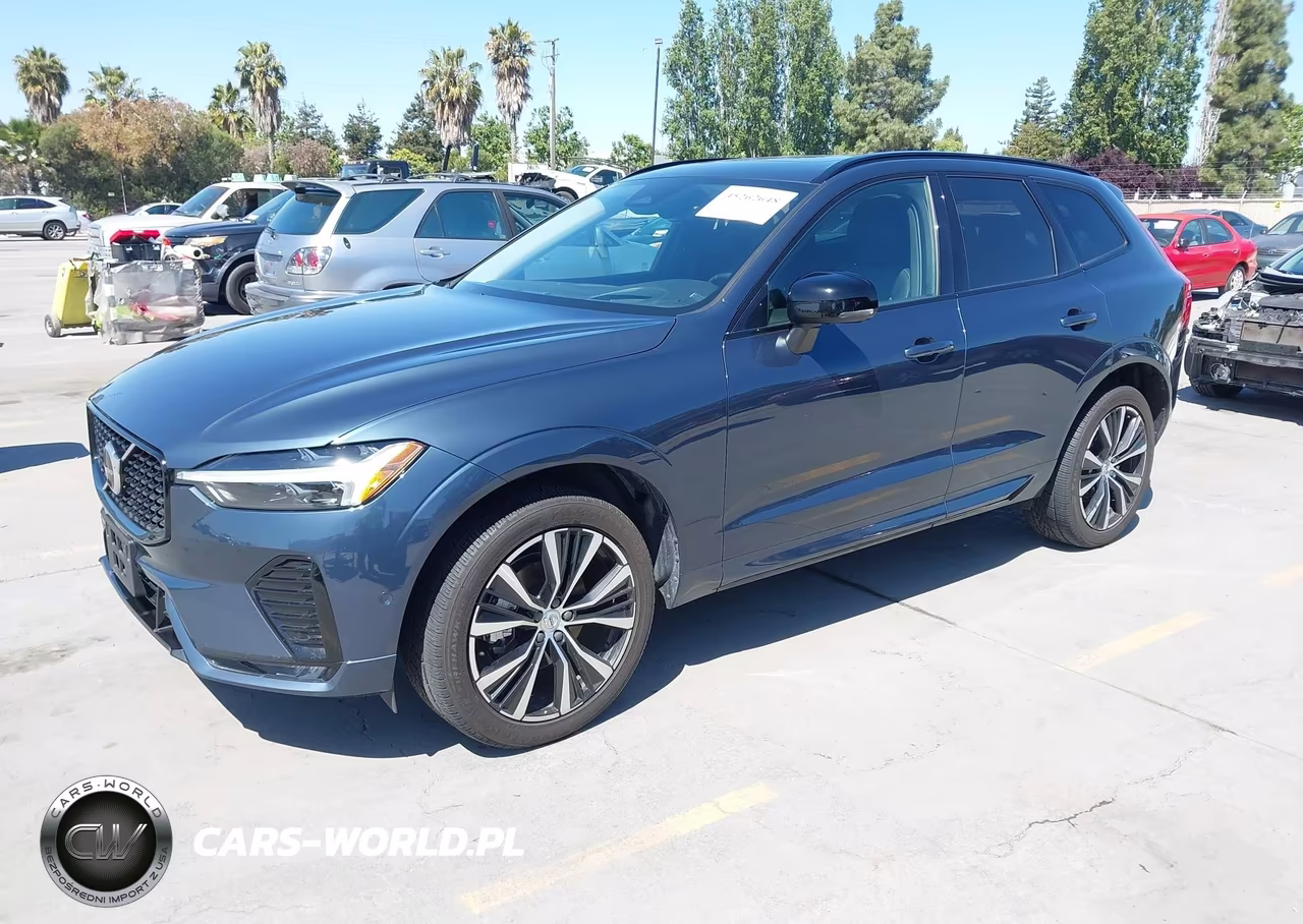 2024 Volvo Xc60 B5 Ultimate Dark Theme VIN:YV4L12RM9R1835630 - 2