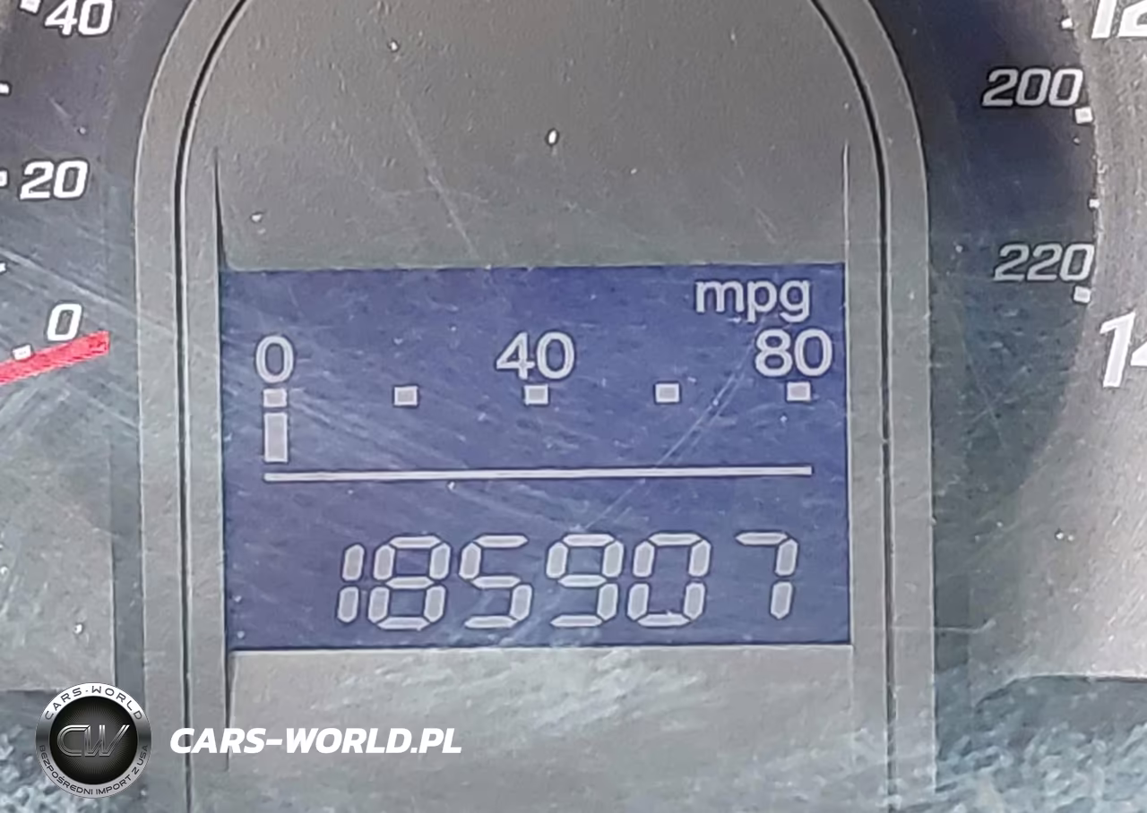 2011 Honda Fit Sport VIN:JHMGE8H55BS004775 - 15