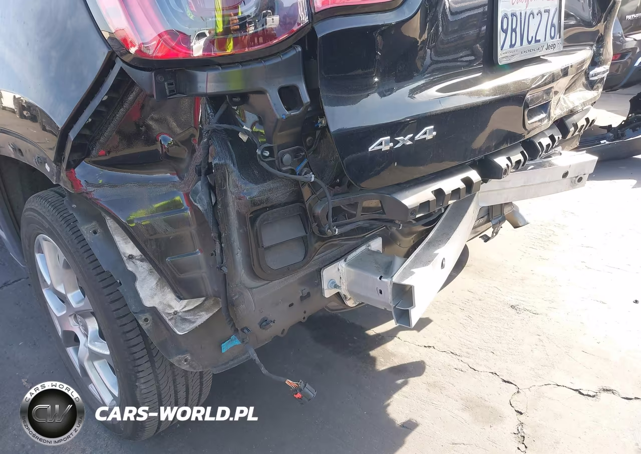 2022 Jeep Compass Latitude Lux 4X4 VIN:3C4NJDFB0NT177287 - 19