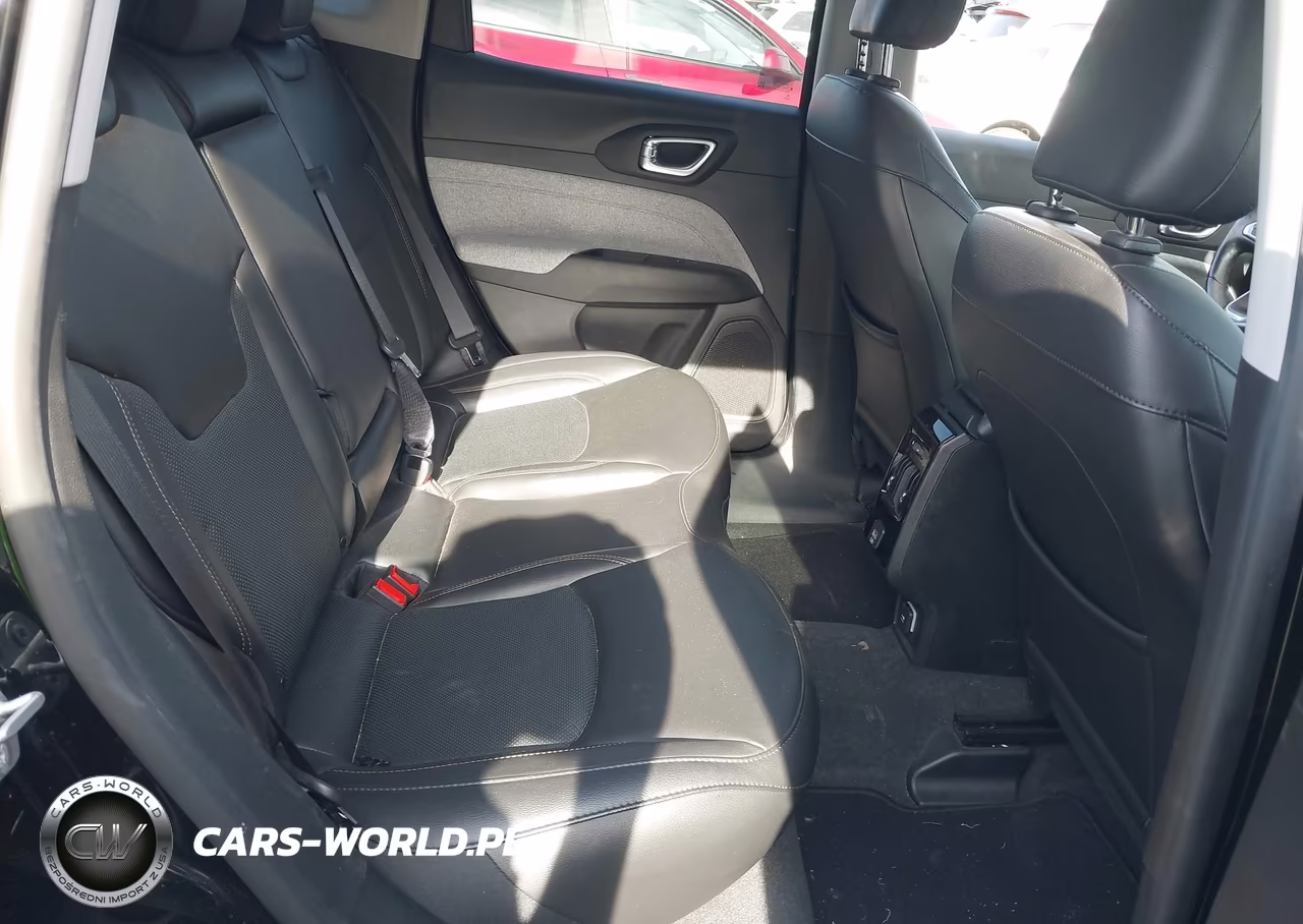 2022 Jeep Compass Latitude Lux 4X4 VIN:3C4NJDFB0NT177287 - 8