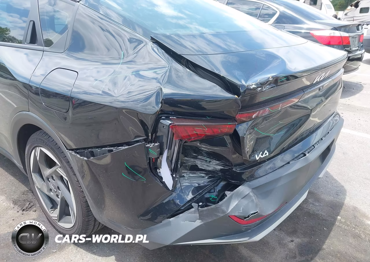 2025 Kia K4 Ex VIN:3KPFU4DE8SE006344 - 6