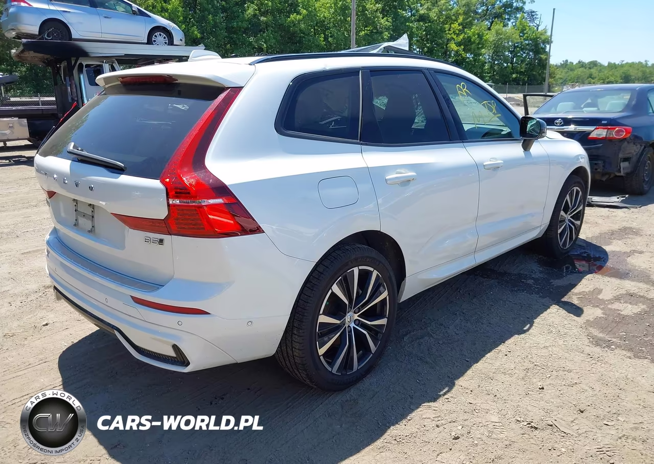 2023 Volvo Xc60 B5 Plus Dark Theme VIN:YV4L12RW9P1305768 - 4