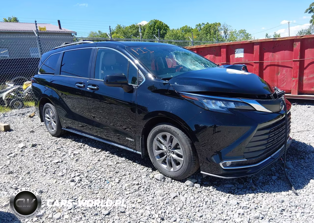 2021 Toyota Sienna Xle – zdjęcie 1 z 17