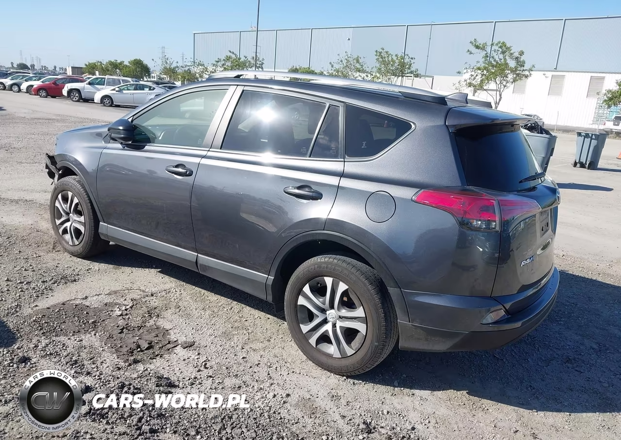 2018 Toyota Rav4 Le VIN:JTMBFREV4JD221711 - 3