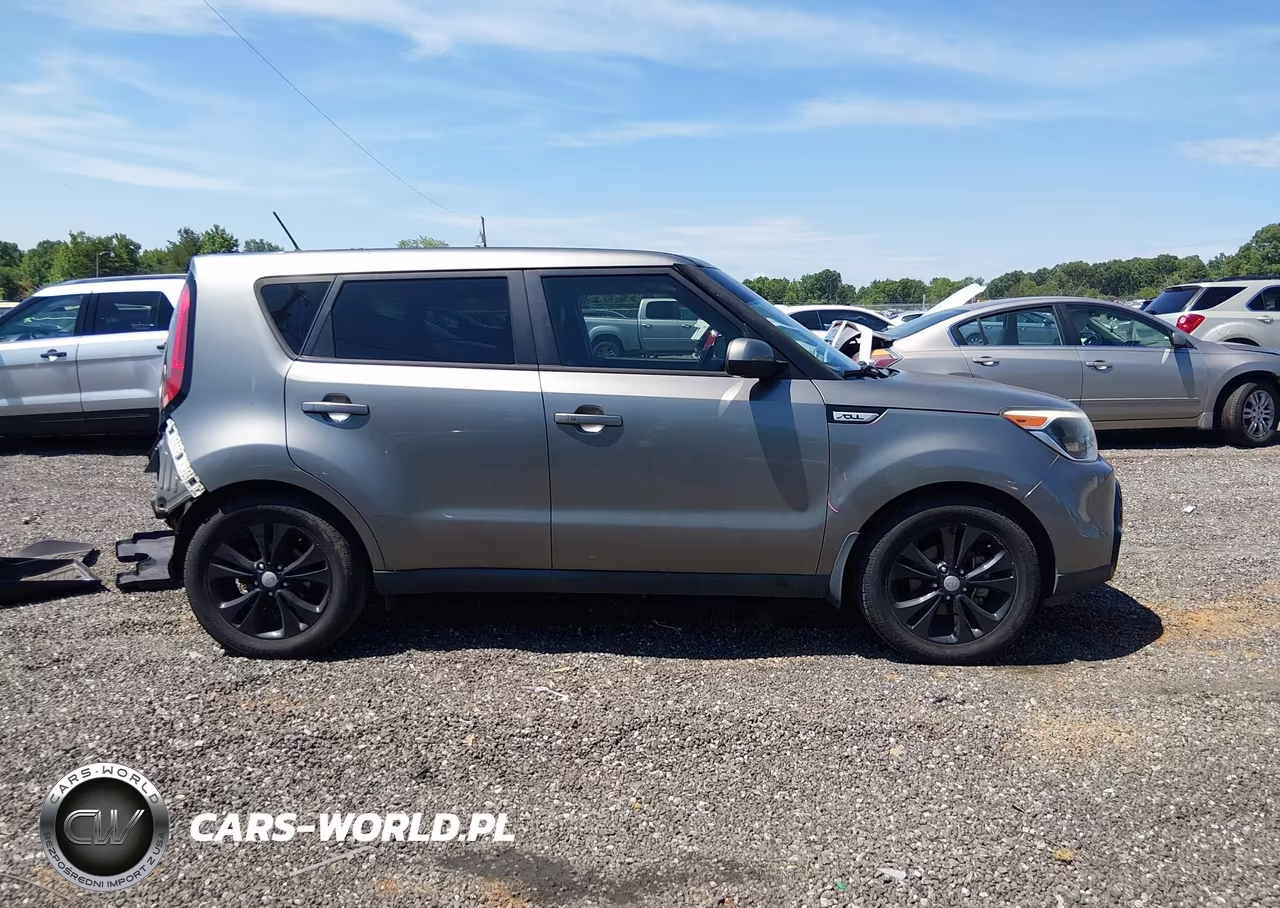 2016 Kia Soul + VIN:KNDJP3A51G7264339 - 14