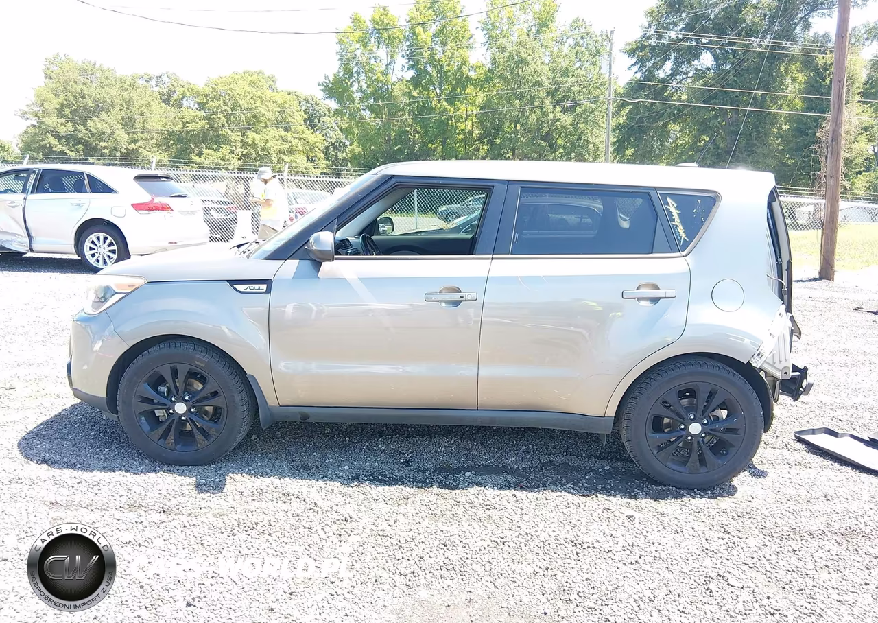2016 Kia Soul + VIN:KNDJP3A51G7264339 - 15