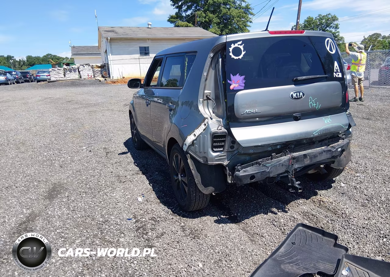 2016 Kia Soul + VIN:KNDJP3A51G7264339 - 3