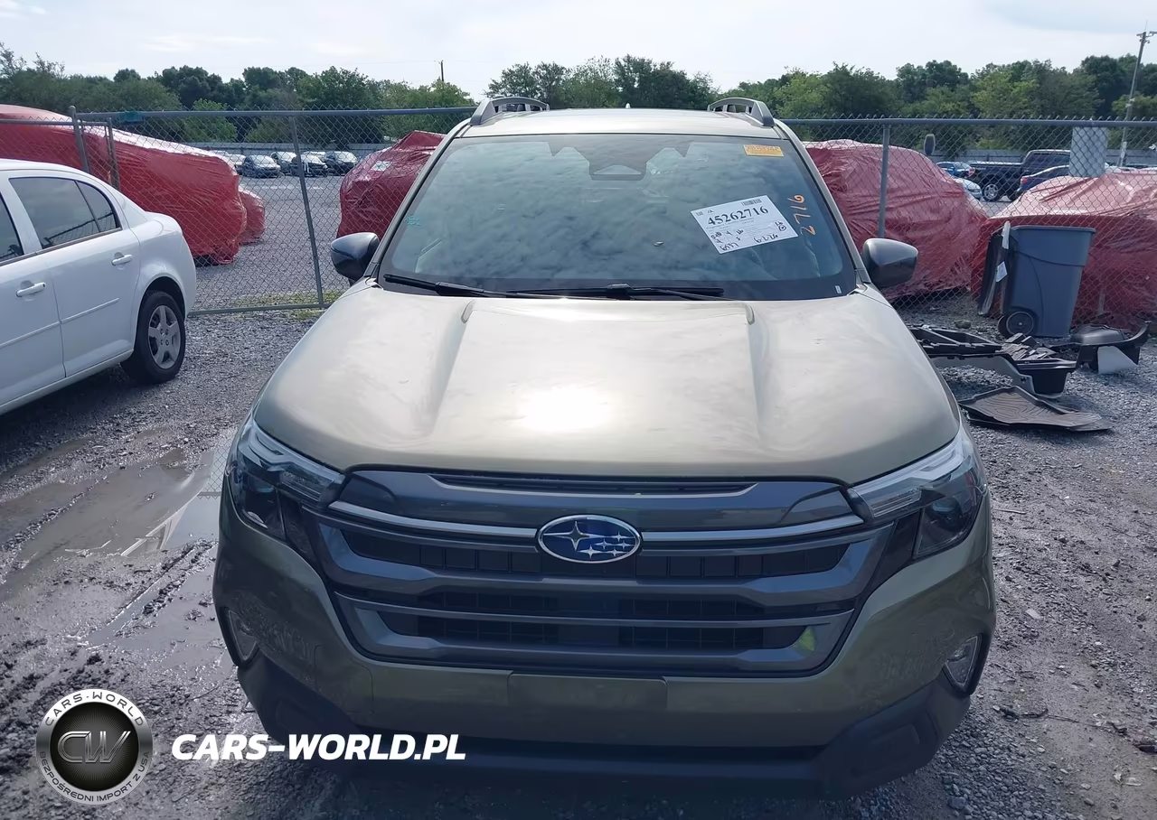 2025 Subaru Forester Premium VIN:JF2SLDDC0SH587379 - 13
