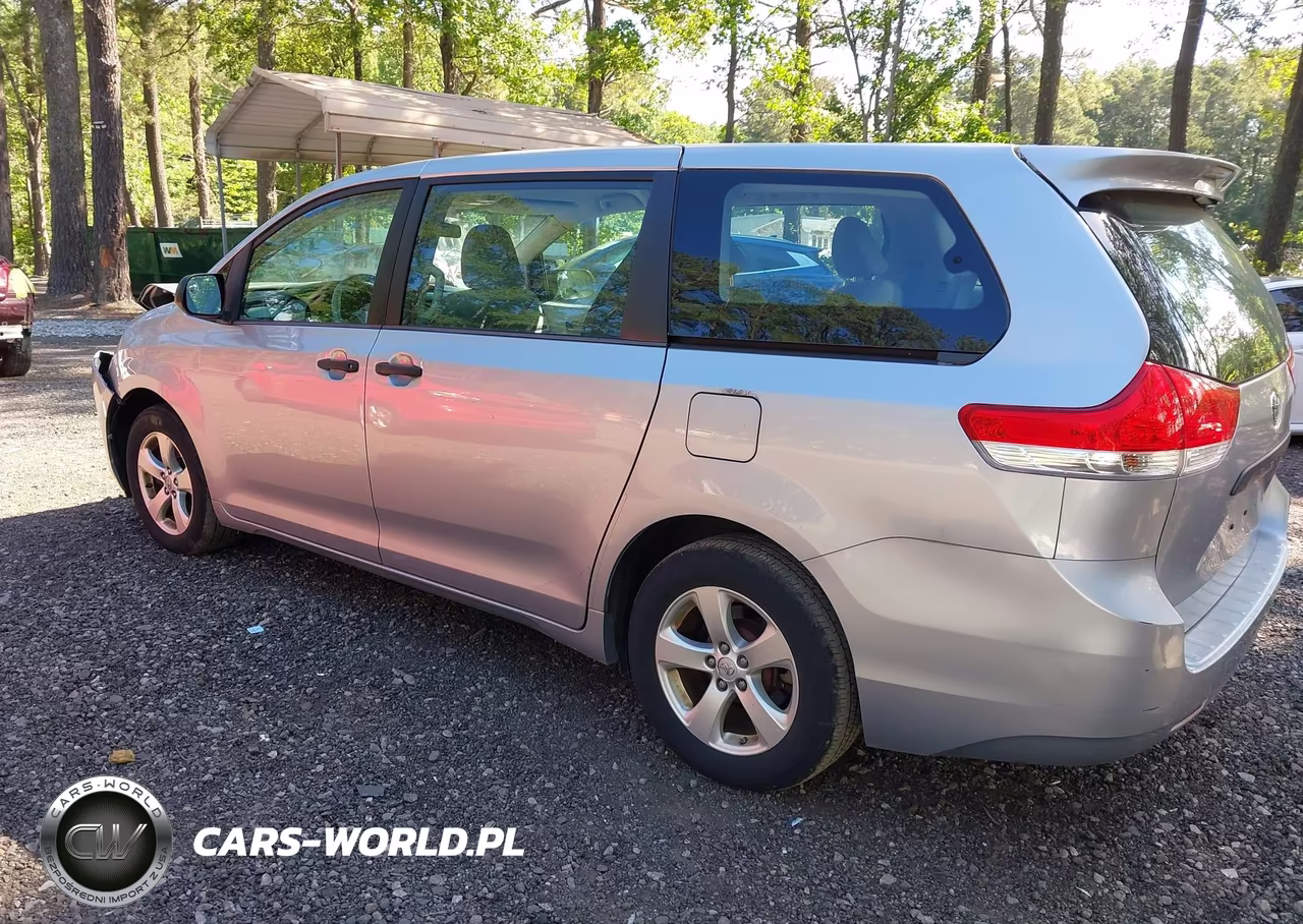 2014 Toyota Sienna L V6 7 Passenger VIN:5TDZK3DC6ES499429 - 3