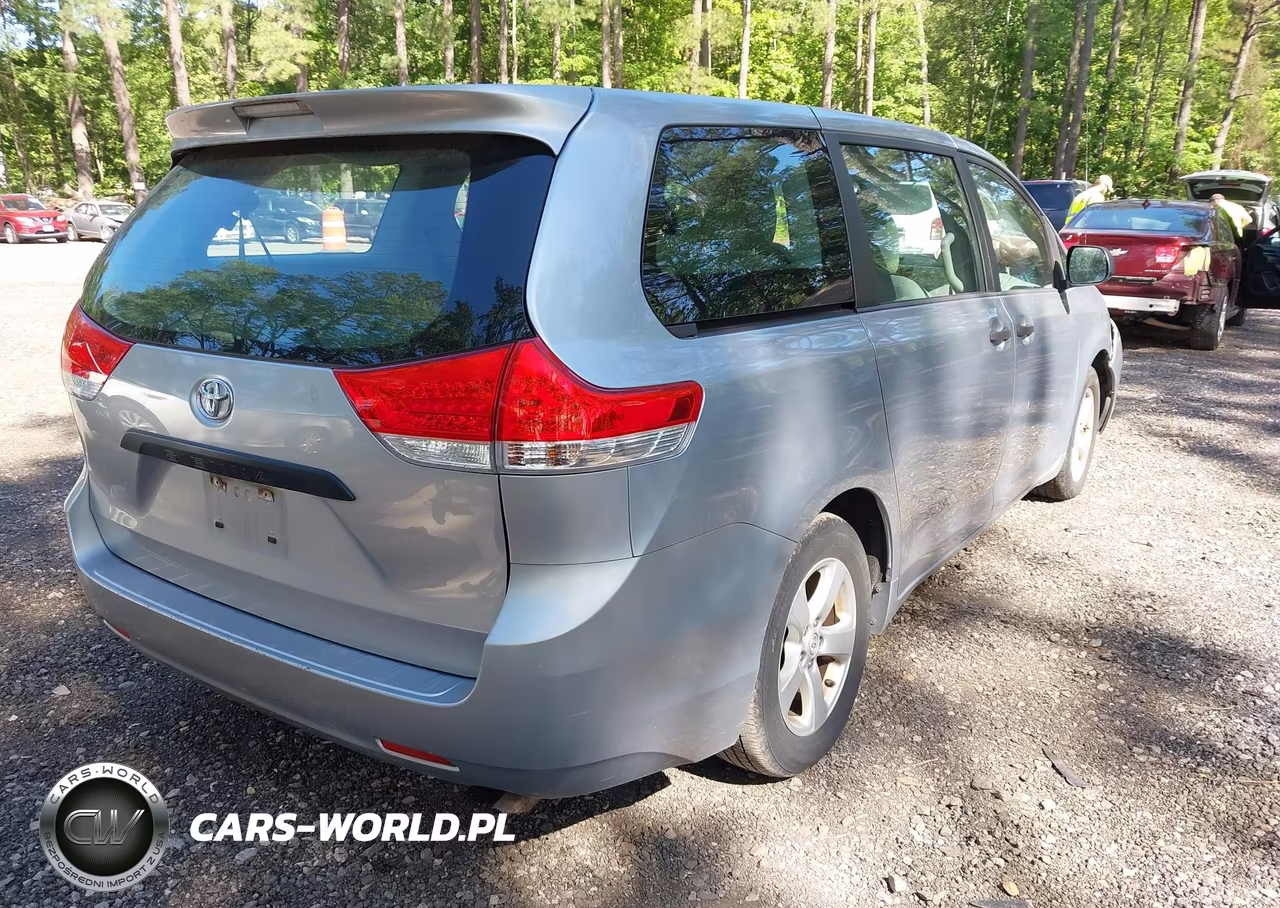 2014 Toyota Sienna L V6 7 Passenger VIN:5TDZK3DC6ES499429 - 4