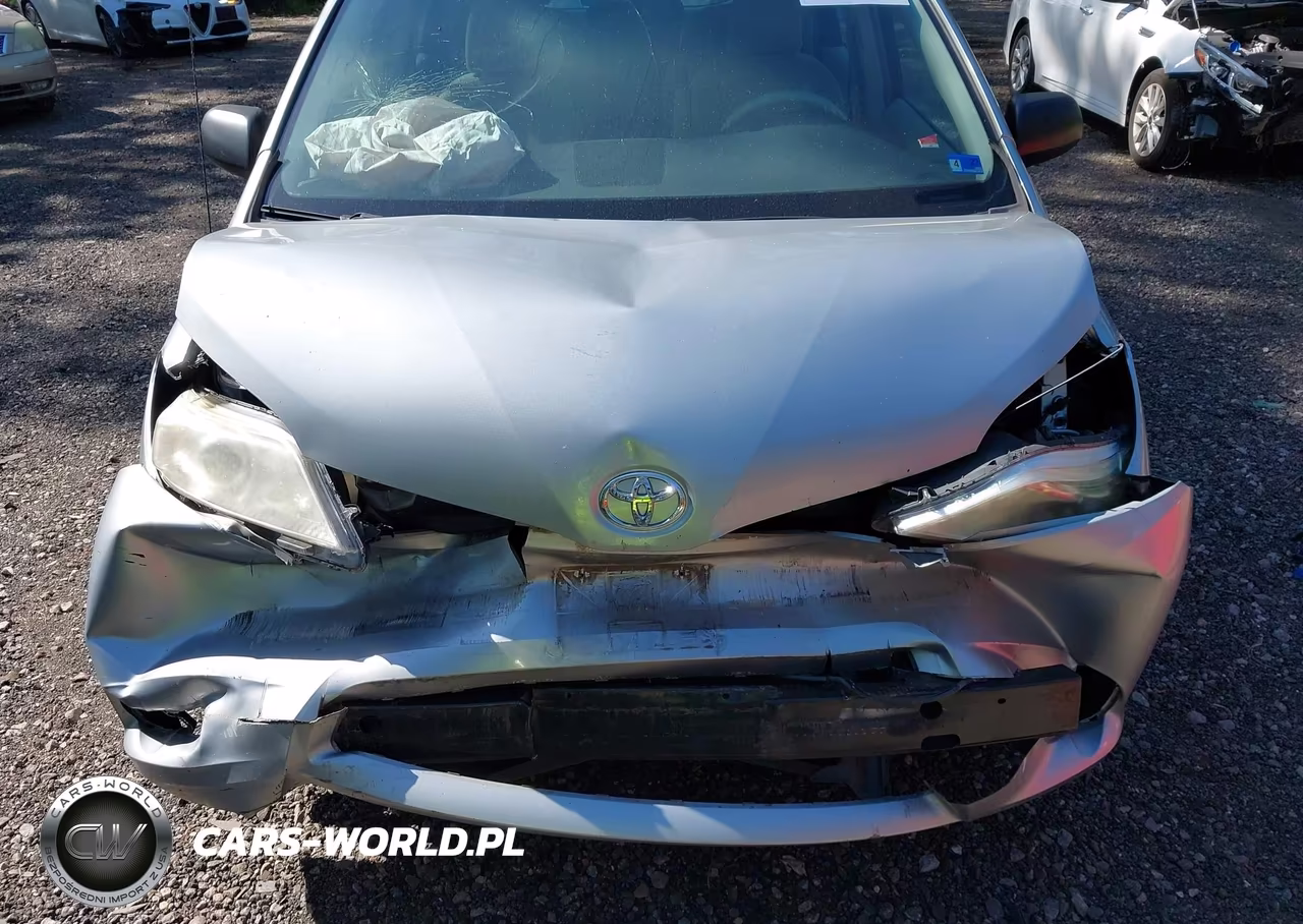 2014 Toyota Sienna L V6 7 Passenger VIN:5TDZK3DC6ES499429 - 6